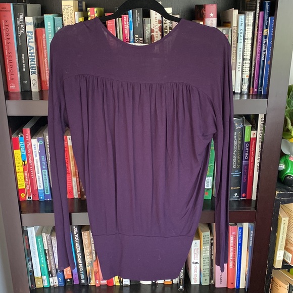 Drapey eggplant top - Picture 5 of 6